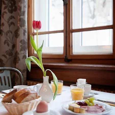 فندق National By Mountain