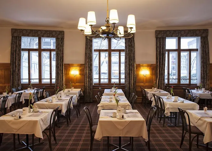 National By Mountain ホテル