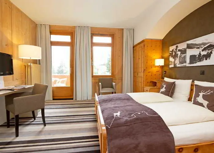 National By Mountain Νταβός