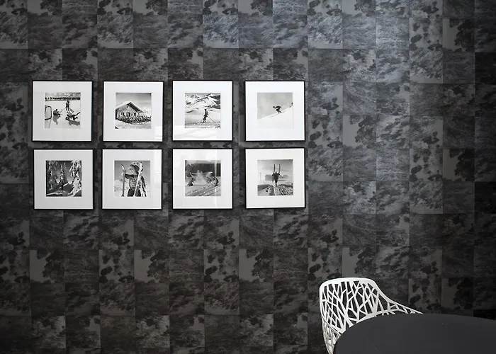 Hotel National By Mountain 3*