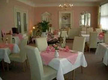 ホテル National By Mountain