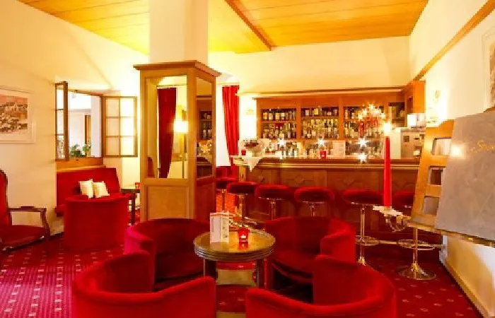 National By Mountain ダヴォス・プラッツ